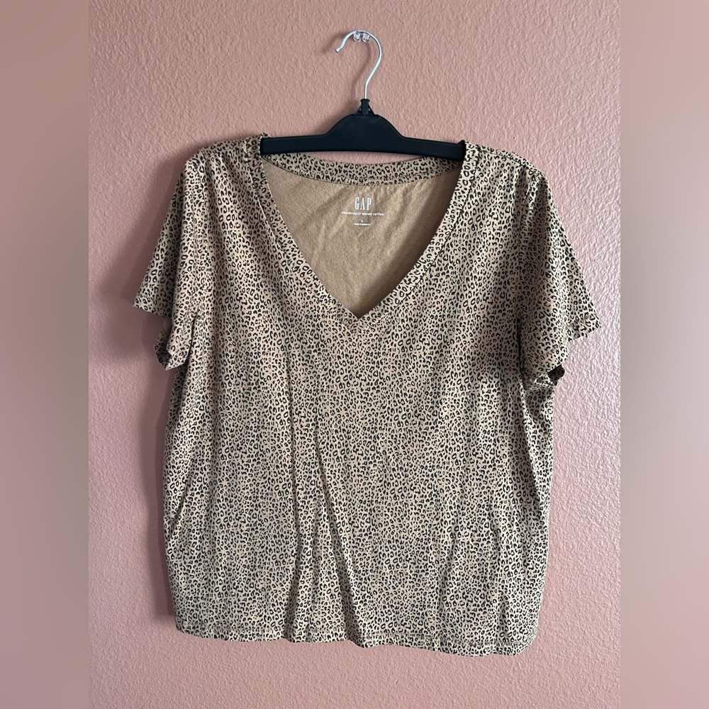 Gap tshirt